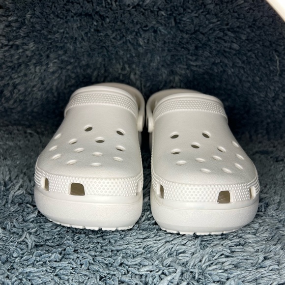White Crocs Classic Platform - Picture 3 of 9